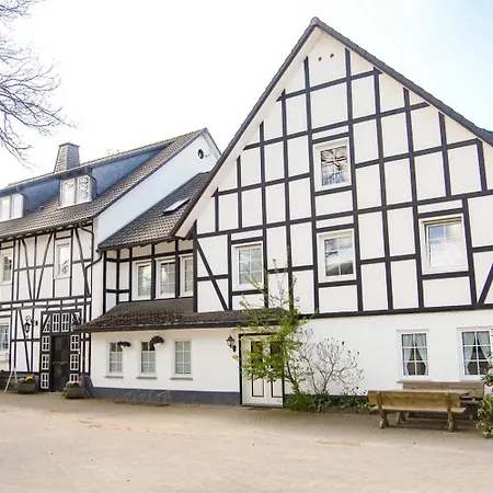 Hof Koehne - Altes - Huhn Apartment